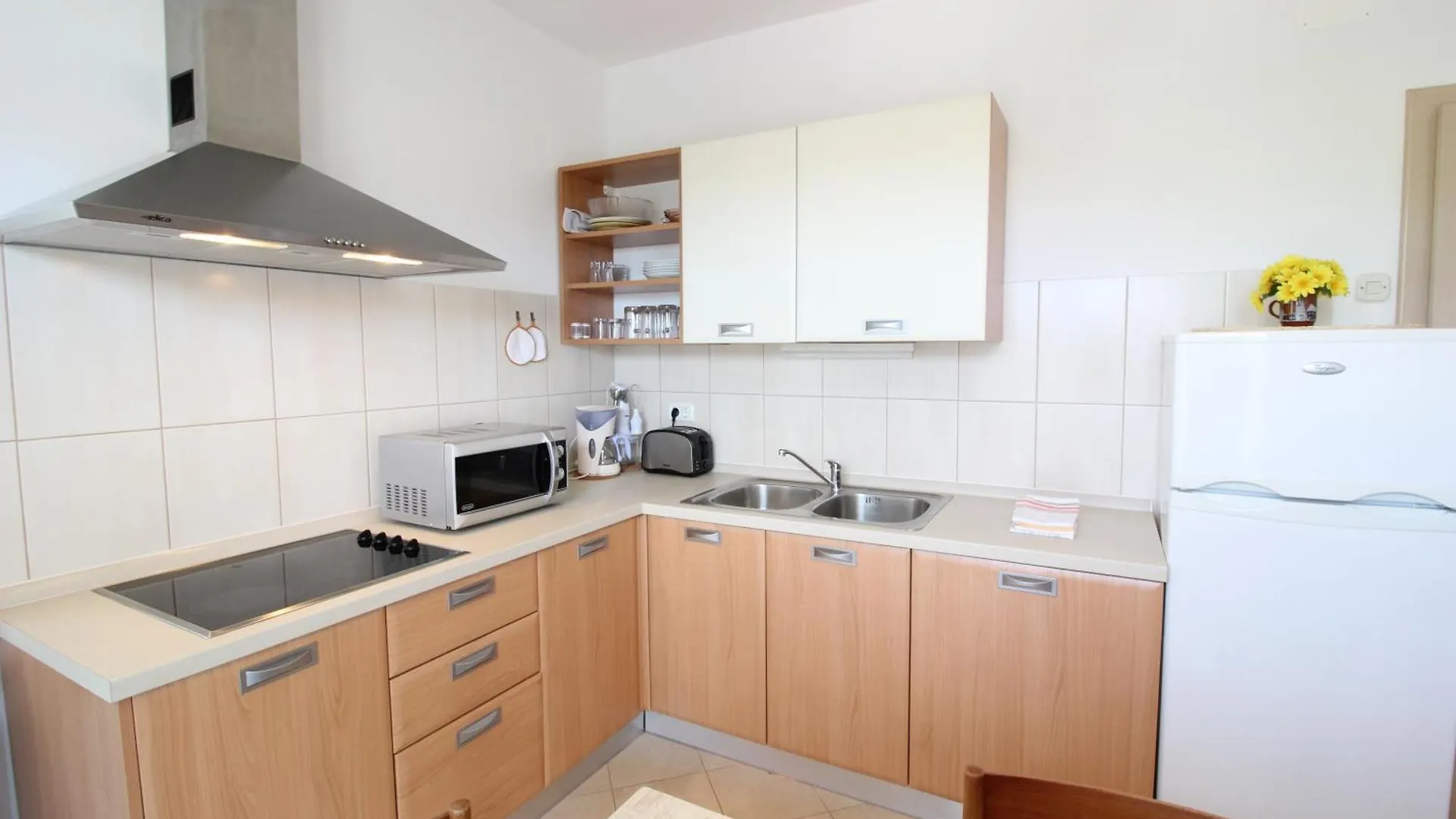 Leopolda Ap6 Apartment Novigrad  Croatia
